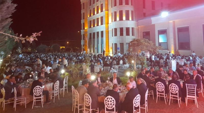 Abulahat Arvas ve Yusuf Çakır ailelerinin mutlu günü