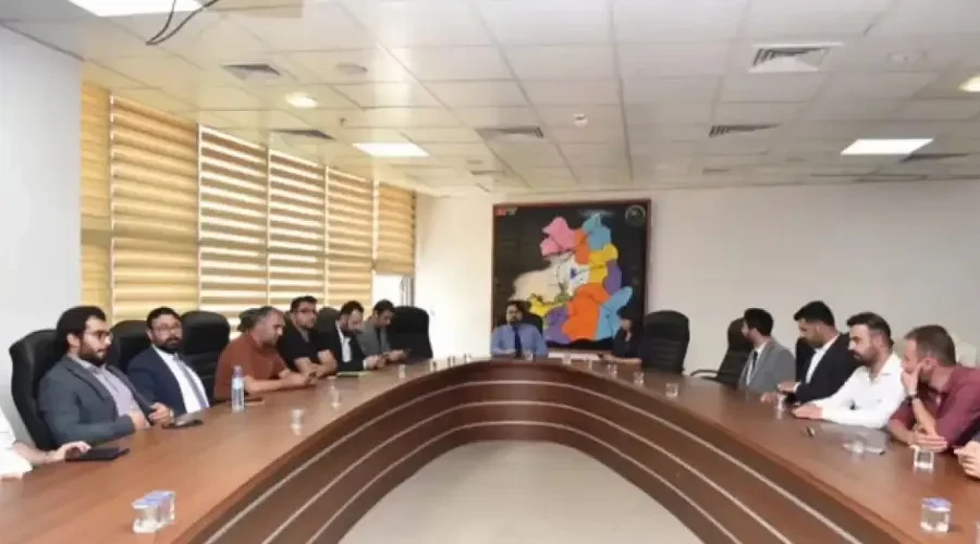 Van Sağlıkta Dev İlerleme Toplantısı: Tosun Liderliğinde Tüm Başhekimler Bir Arada