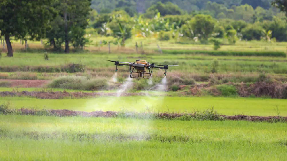 Tarımda Devrim: Drone ile İlaçlama Yönteminin Avantajları