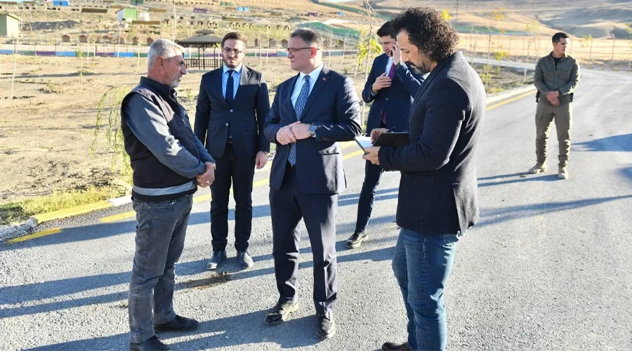 Van Valisi Ozan Balcı, Türkiye