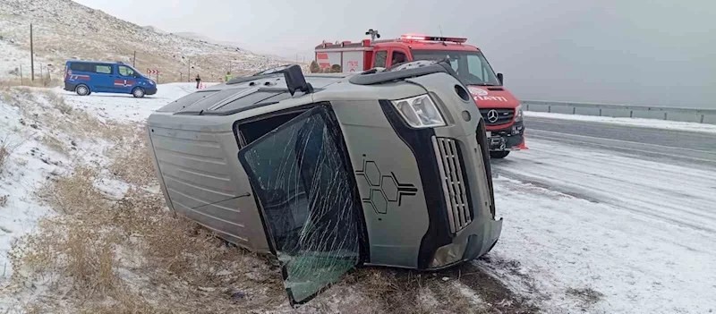 Van’ın Muradiye ilçesinde trafik kazası: 3 yaralı