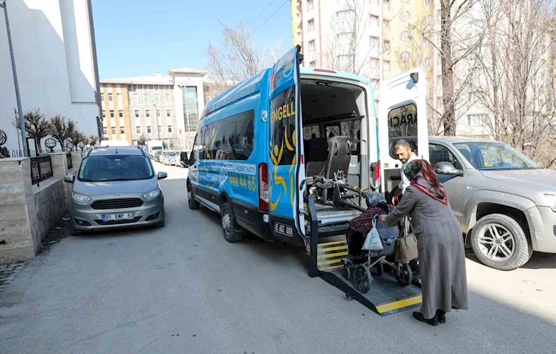 Van Büyükşehir Belediyesi engellilerin sorunlarını ortadan kaldırıyor