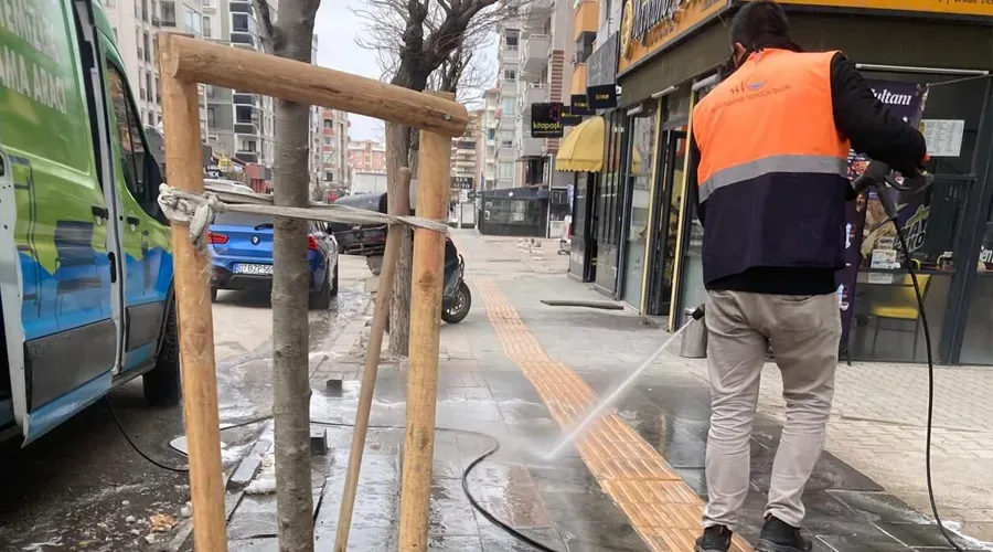 Van Büyükşehir Belediyesi, Bayram Temizliği İçin Seferber Oldu