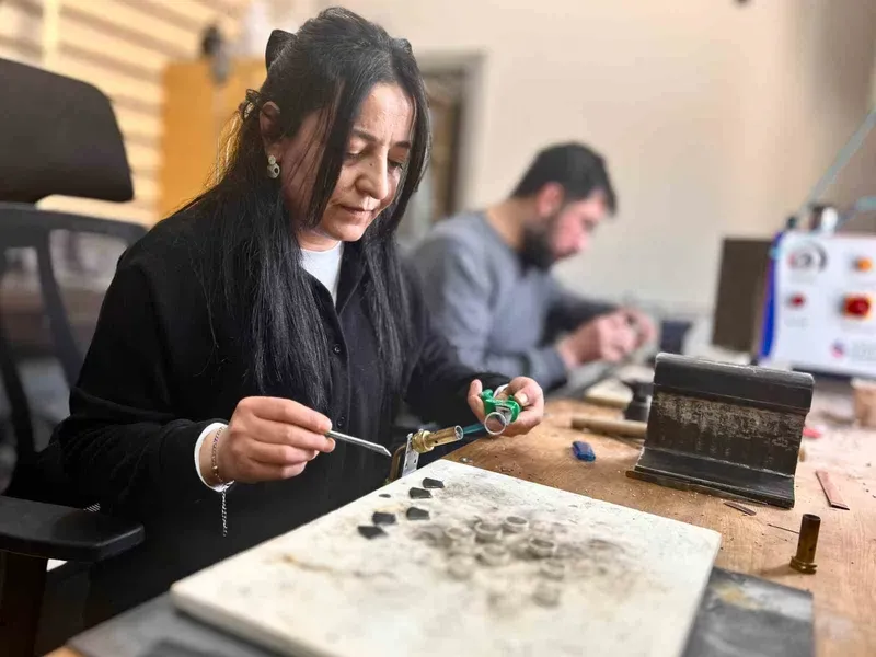 Van’ın tescilli savat sanatı genç kuşaklara aktarılıyor